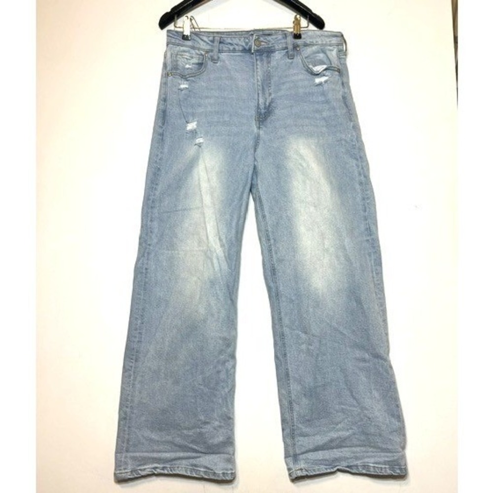 BCBGeneration Women's Distressed Ripped Light Wash Baggy Wide Leg Jeans Sz 13/31